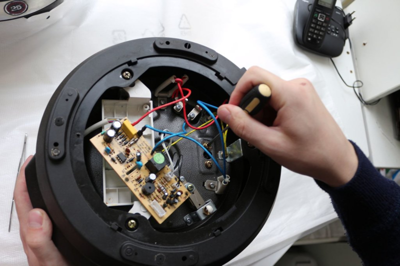 Ремонт мастером мультиварки